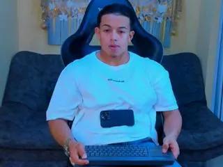 jake_bellighan on Flirt4Free 