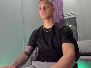 johnny_lovee on Flirt4Free 