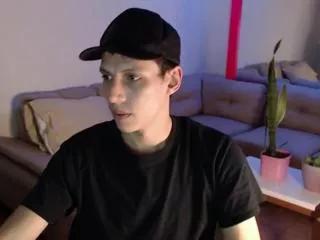 juandi_kean on Flirt4Free 