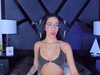 kylie_whitee on Flirt4Free 