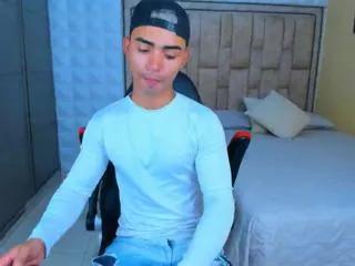 liian_brown on Flirt4Free 