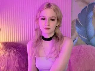 naomi_loys on Flirt4Free 