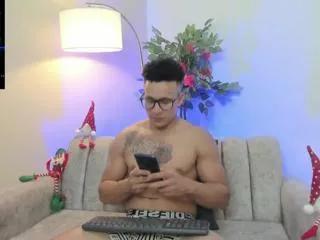 roger_curly on Flirt4Free 