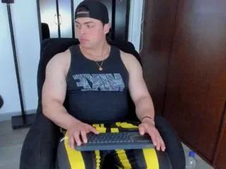 scott_milleer on Flirt4Free 