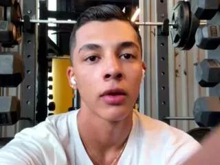 troye_williams on Flirt4Free 