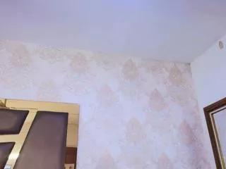 zoe_rouxx on Flirt4Free 