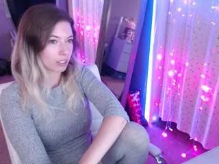 zoey_clark on Flirt4Free 