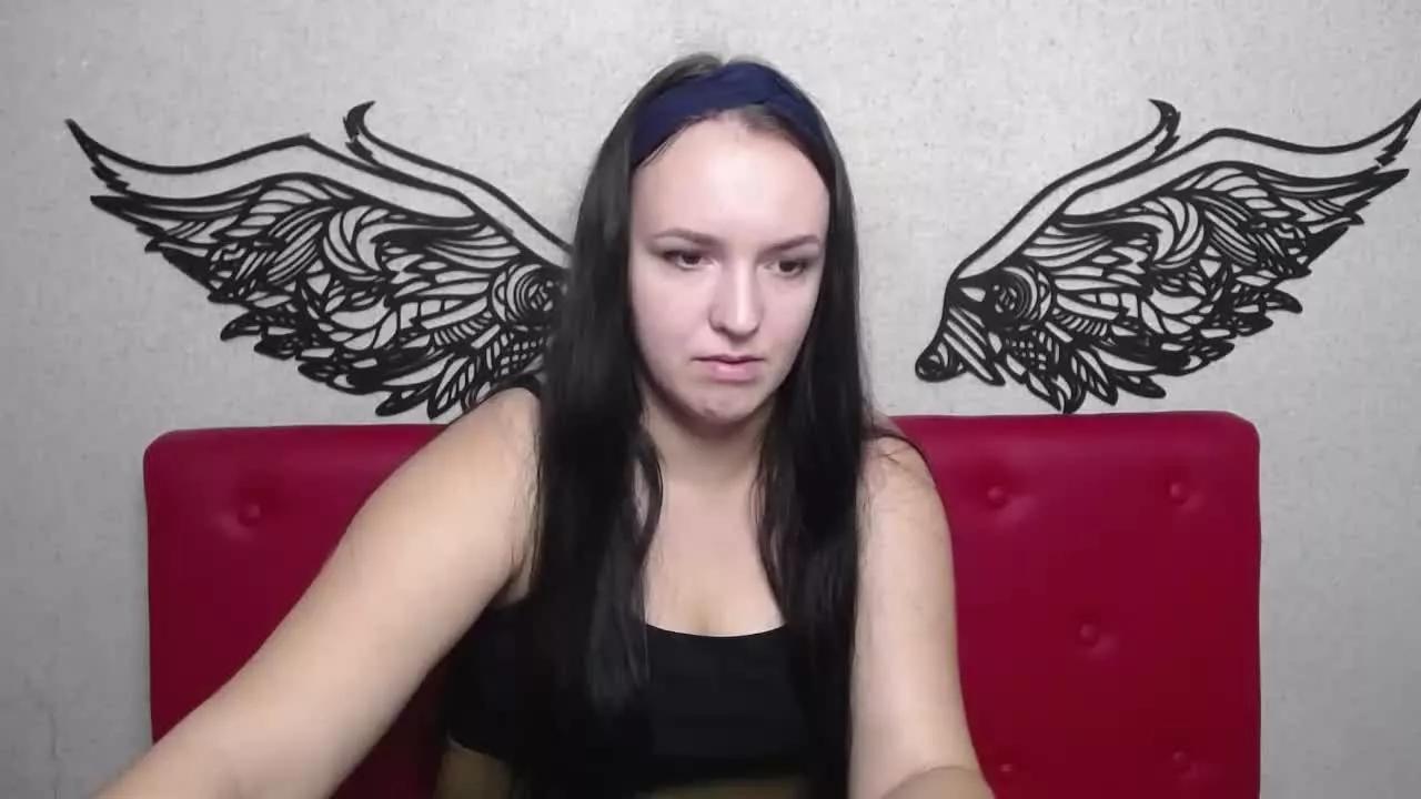 IsabelBlackberr on Streamray 