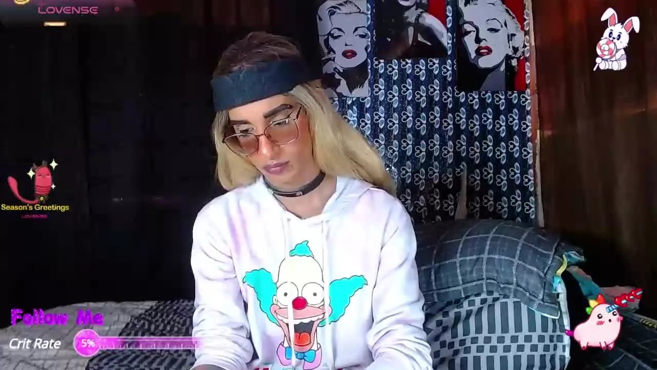 Offline KrissxLoveTS on Streamray