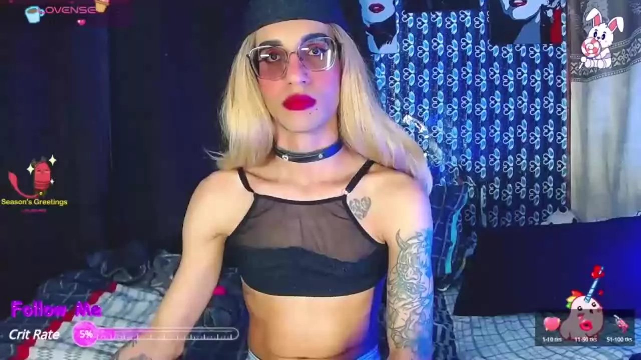 Offline KrissxLoveTS on Streamray