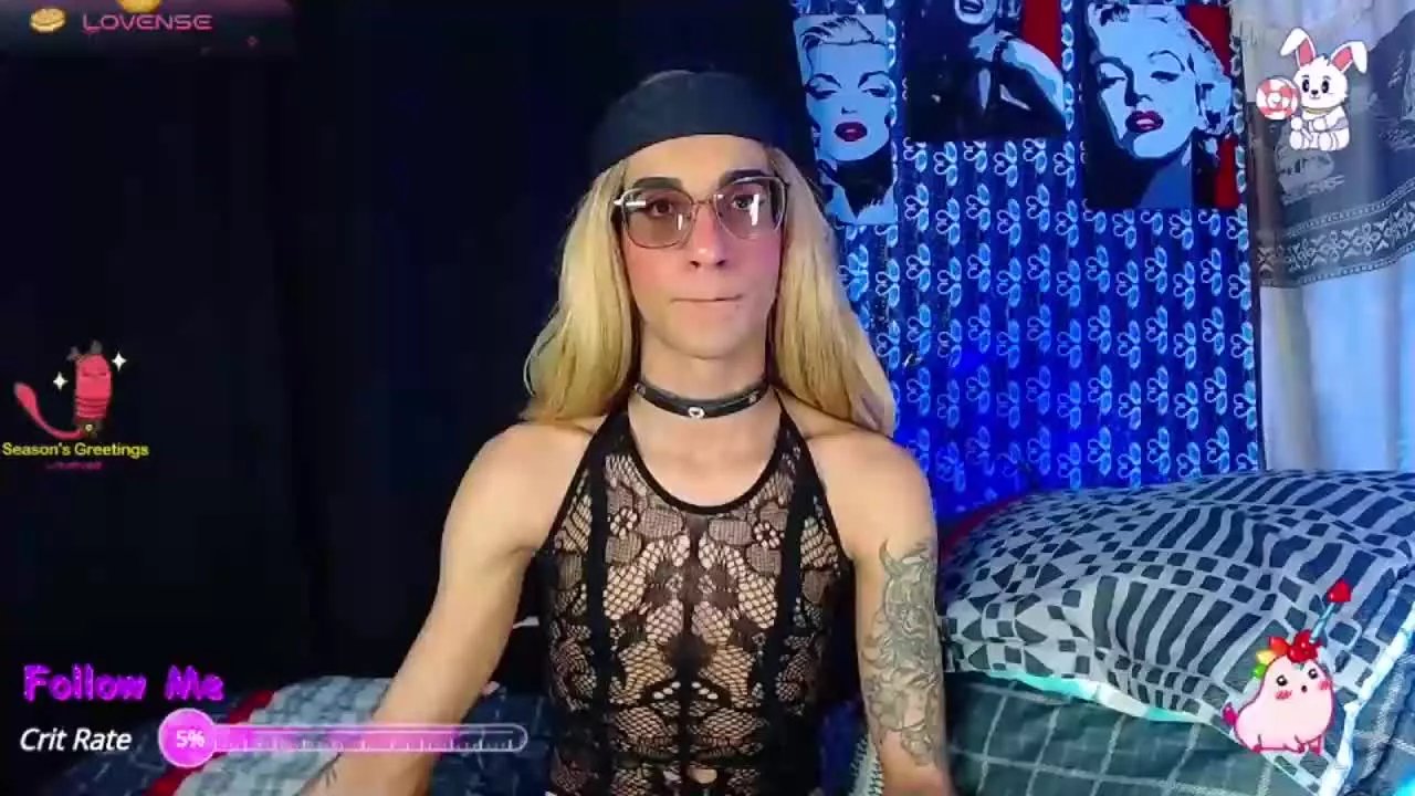 Offline KrissxLoveTS on Streamray