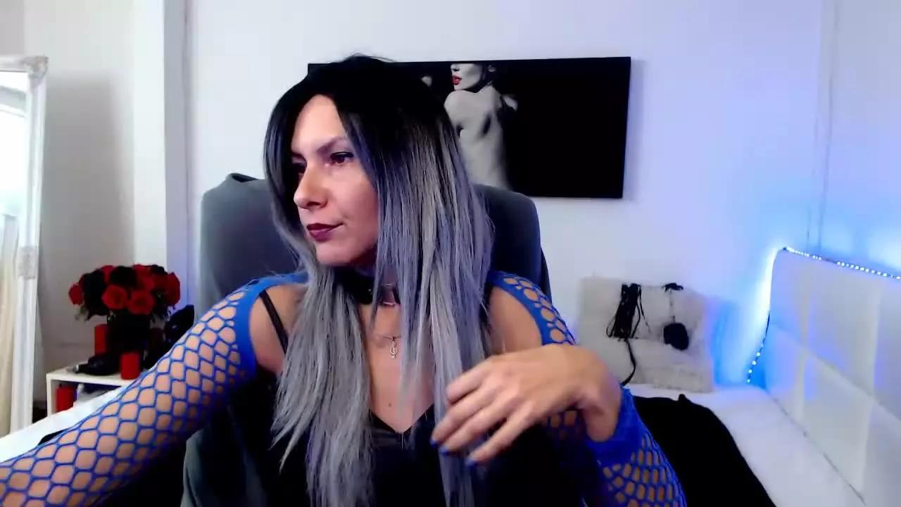 MistressEvelyn on Streamray 