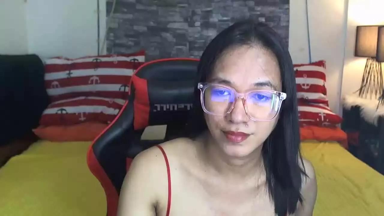 SECRET_WIFETS on Streamray 