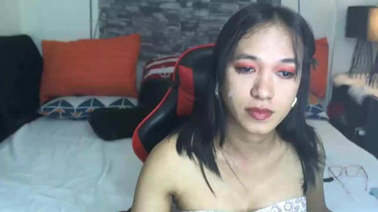 SECRET_WIFETS on Streamray 