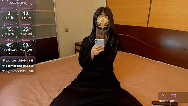 habibi_moon on StripChat 